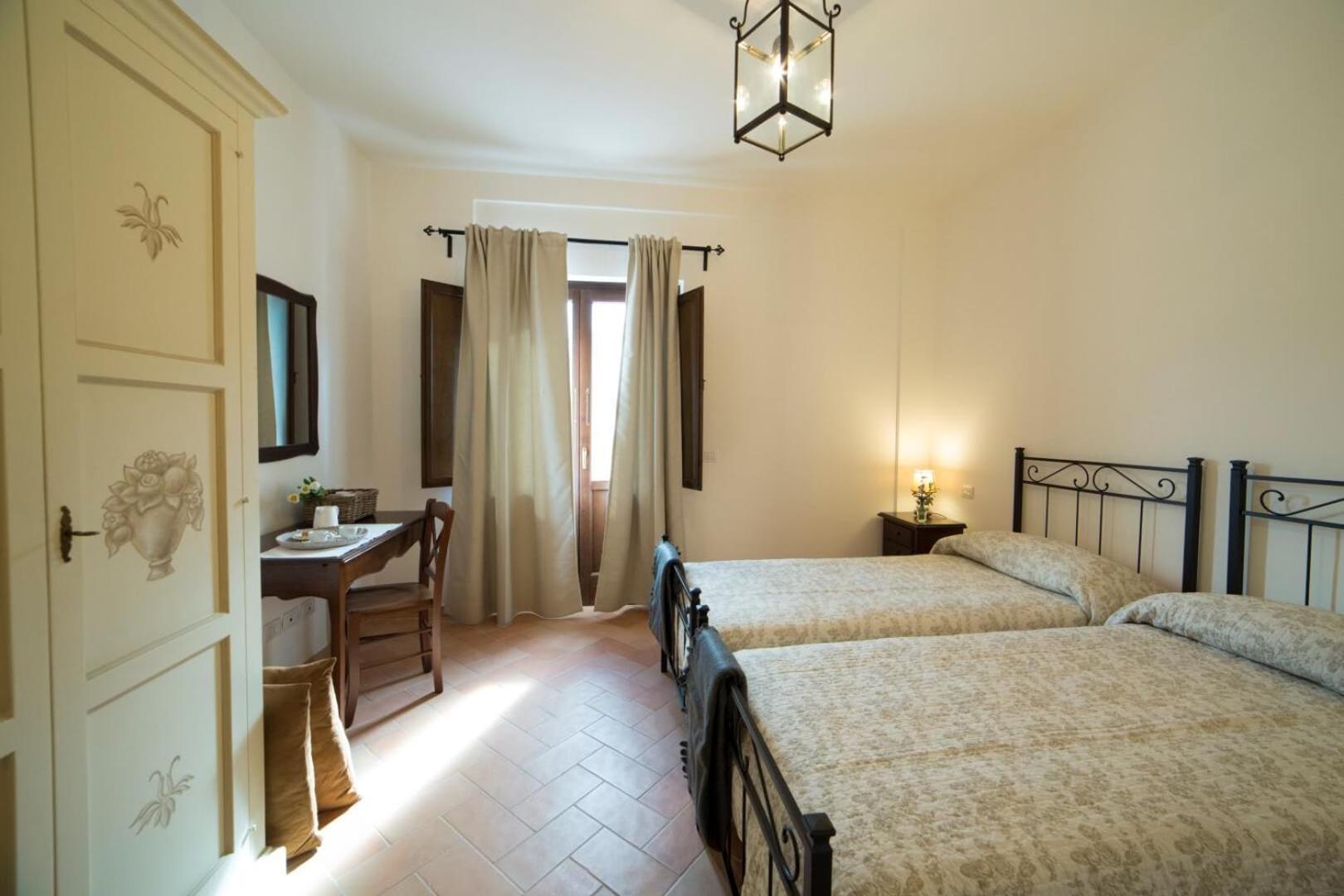 Hotel Convento San Bernardino à Montefranco Extérieur photo