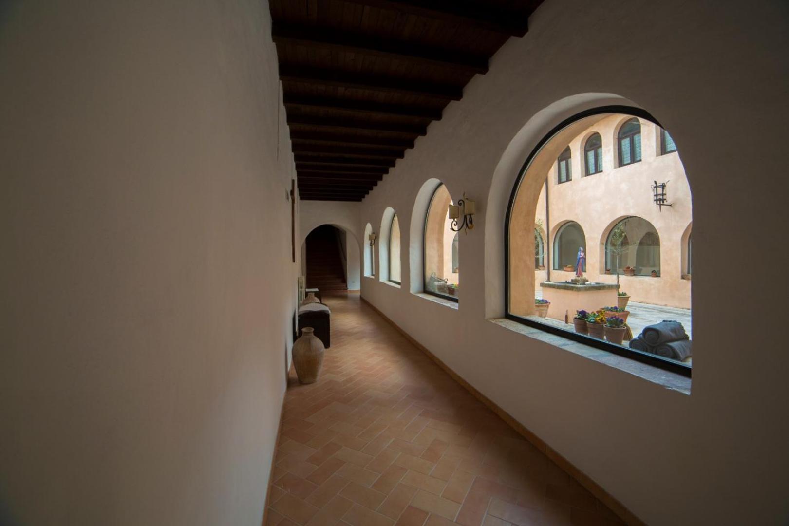 Hotel Convento San Bernardino à Montefranco Extérieur photo