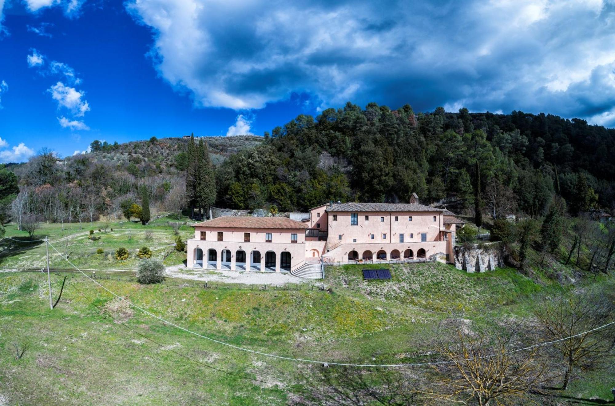 Hotel Convento San Bernardino à Montefranco Extérieur photo