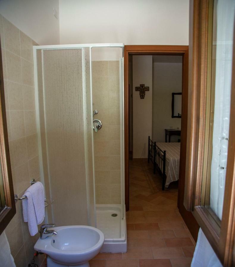 Hotel Convento San Bernardino à Montefranco Extérieur photo